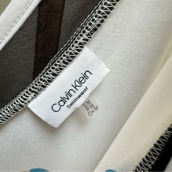 Calvin Klein Black and White Asymmetrical Swimsuit Dress Cover-Up Size Small - Picture 4 of 4